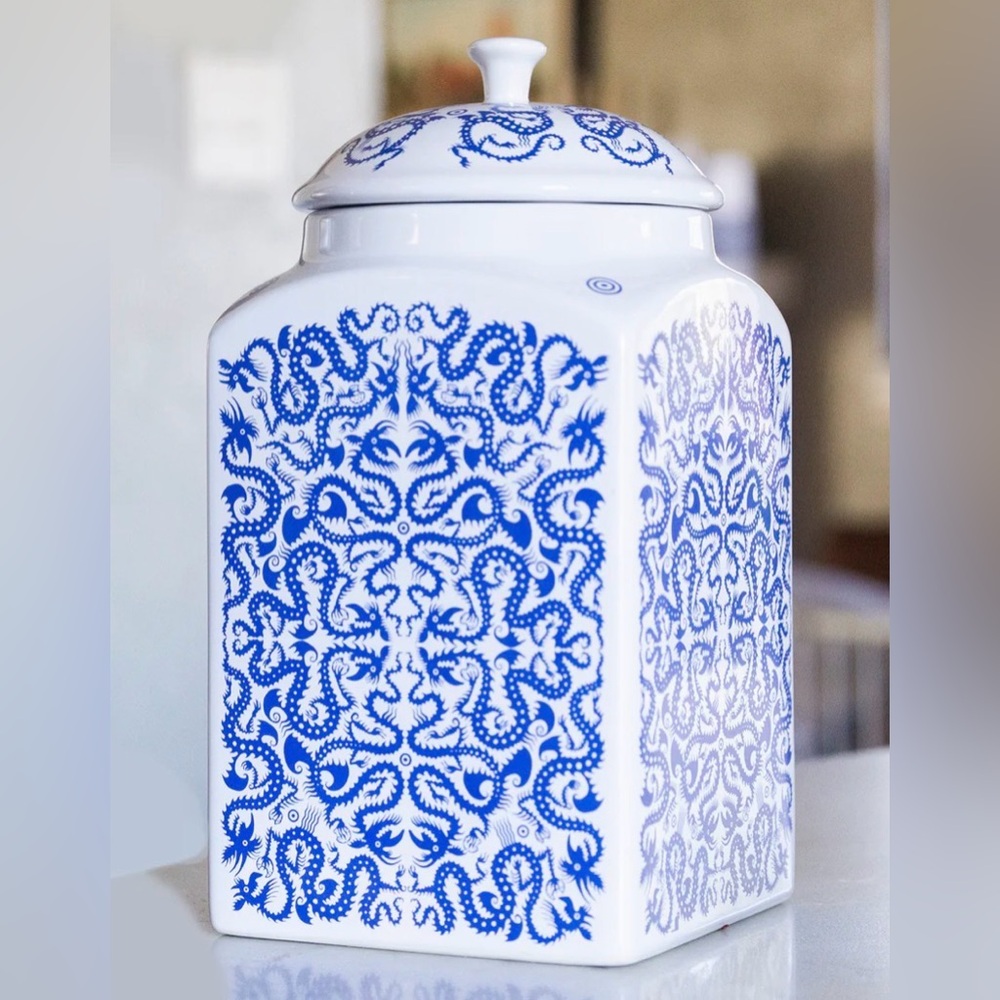 Calamityware Vigilant Dragons Cookie Jar - New in Box! - Picture 2 of 7